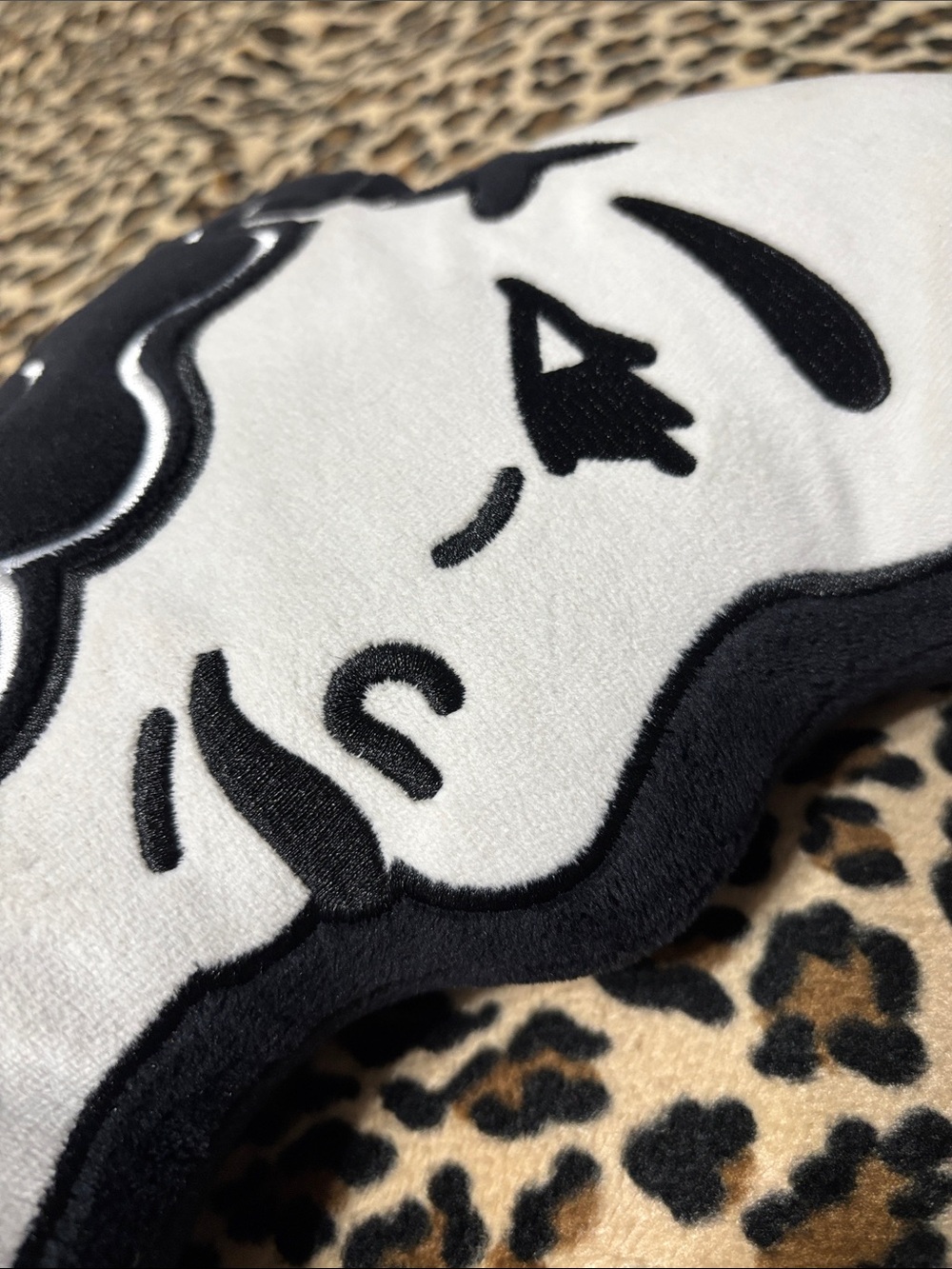 KILLSTAR π€ Moonbeam Pillow Stars Luna White Black Crescent Moon Goth Home Dorm - Picture 16 of 17